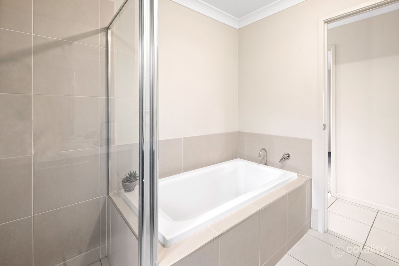 89 Summerview Ave, Yarrabilba, QLD 4207