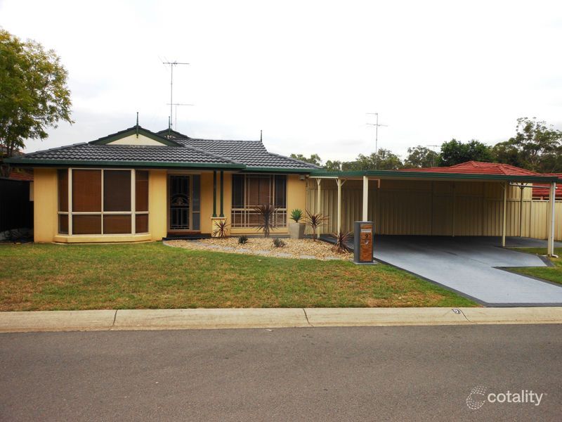 9 Meredith Cres, St Helens Park, NSW 2560