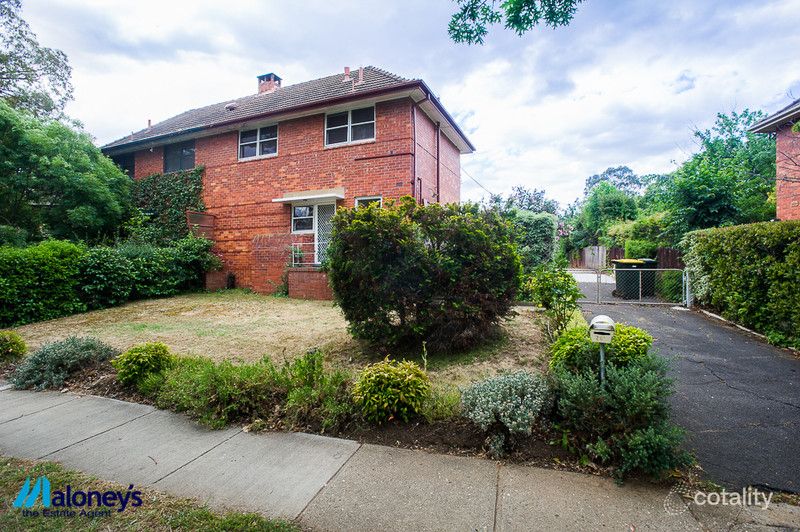 142 Strickland Cres, Deakin, ACT 2600