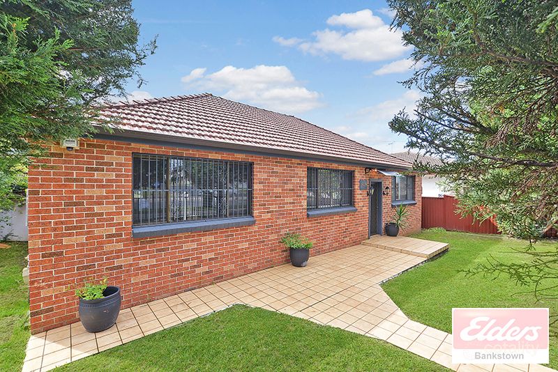 209a Juno Pde, Greenacre, NSW 2190