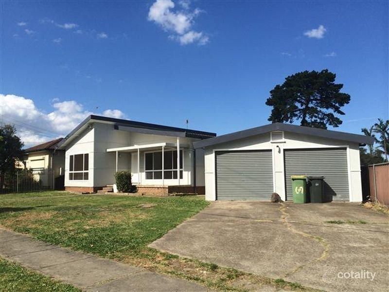 71 Goodacre Ave, Fairfield West, NSW 2165