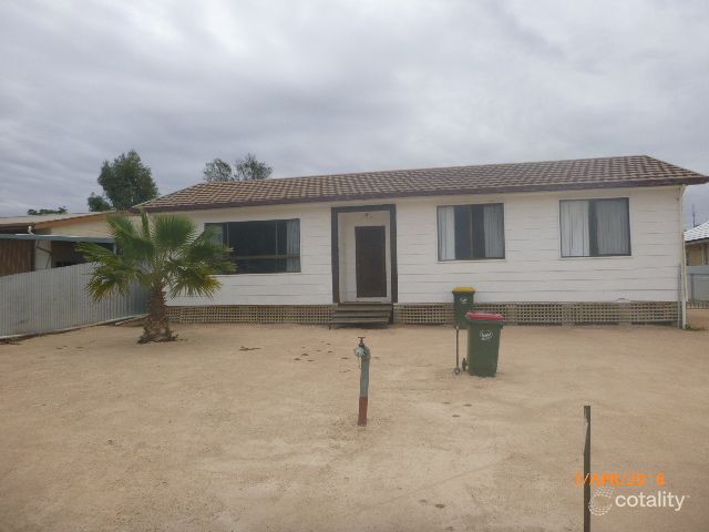 4 Isaacson St, Golden Heights, SA 5322