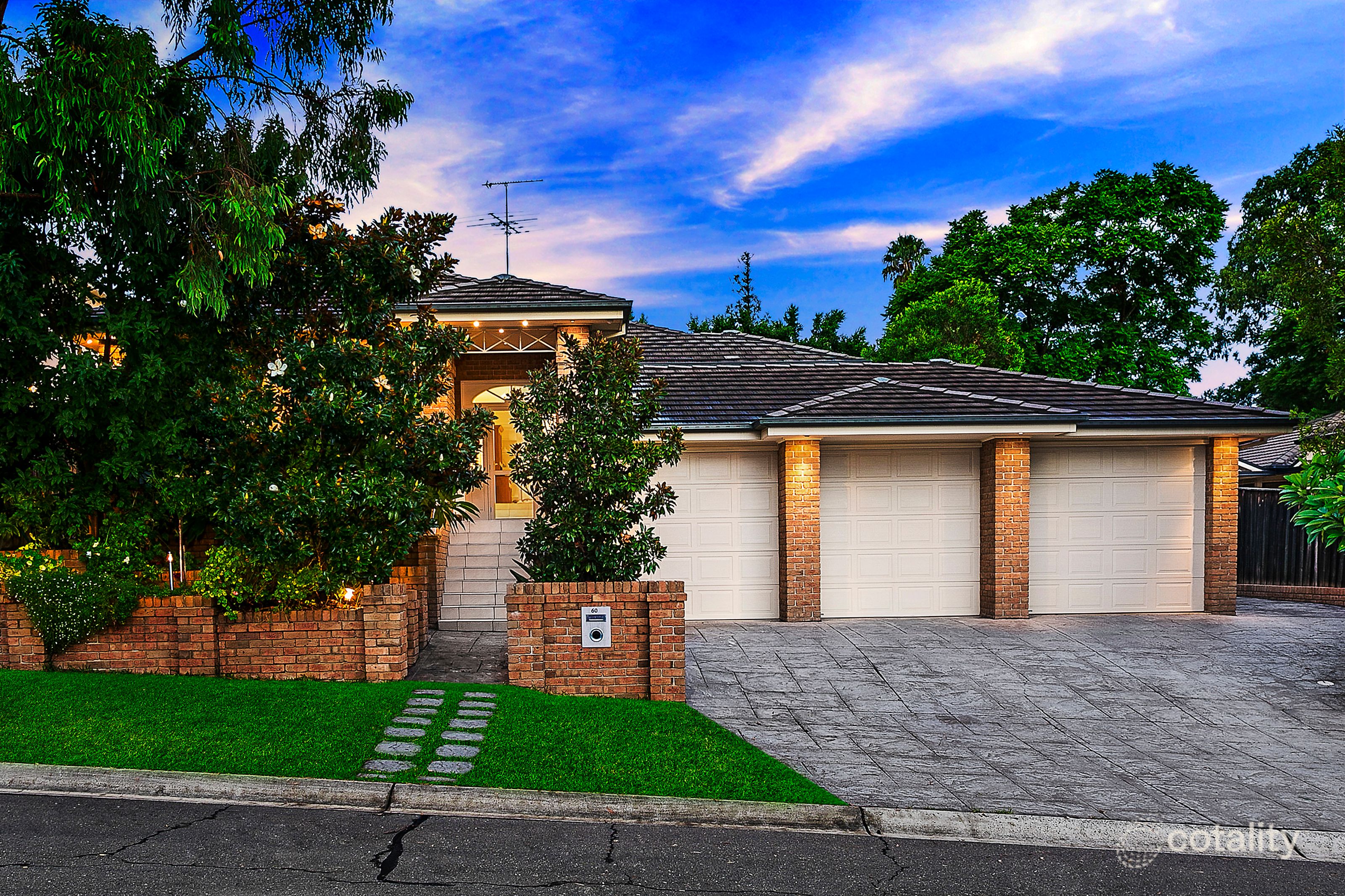 60 Valenti Cres, Kellyville, NSW 2155