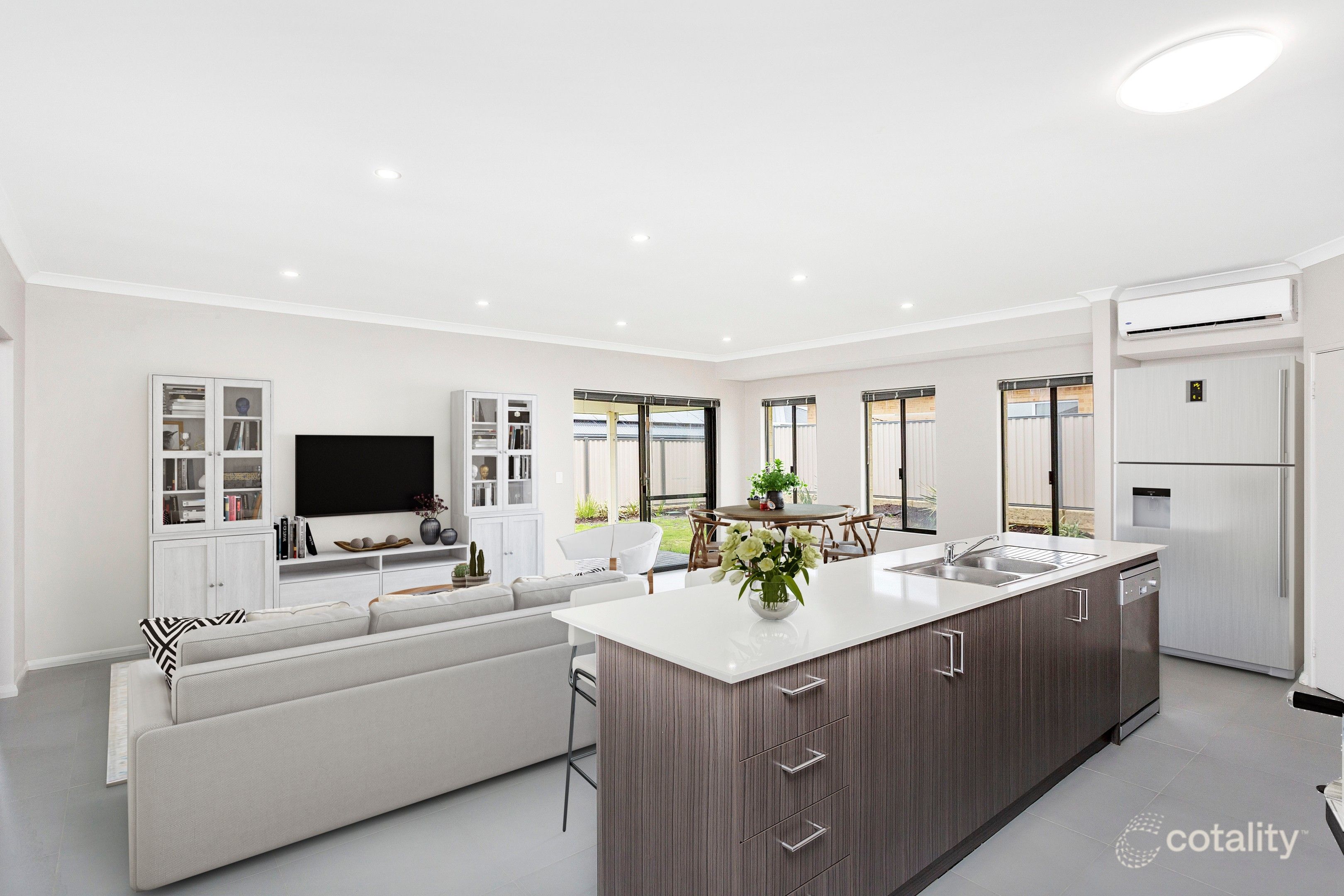 21 Halcyon Cres, Aveley, WA 6069