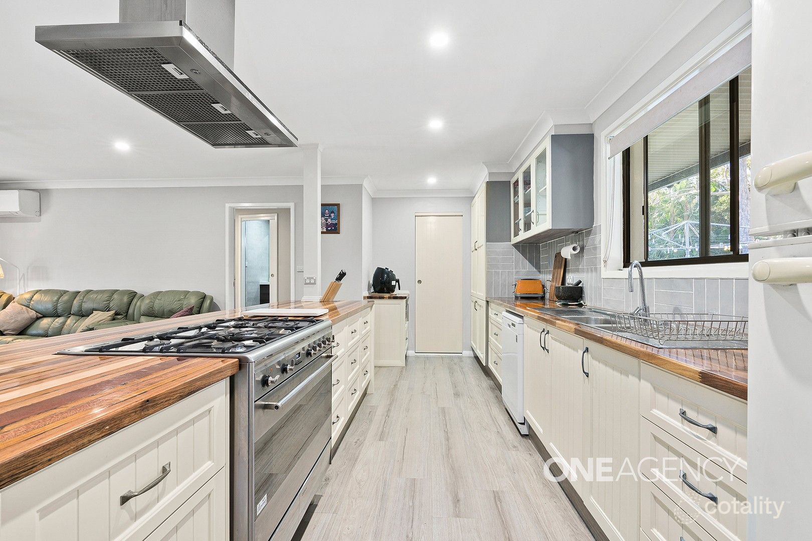 6 Jervis St, Tomerong, NSW 2540