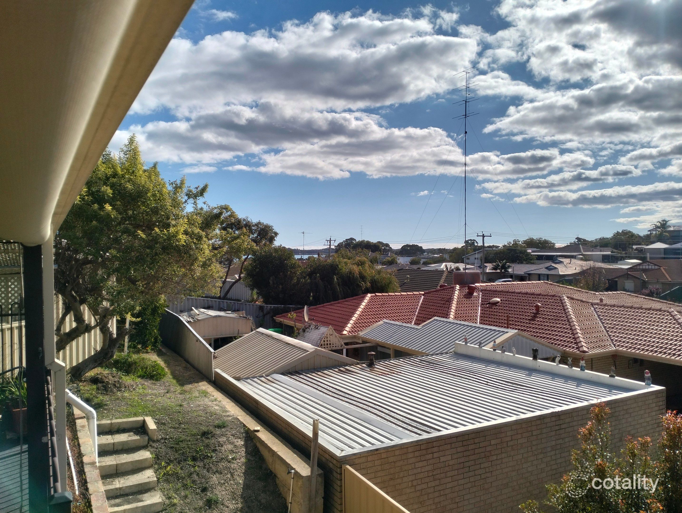 12 Emelia Pl, Australind, WA 6233