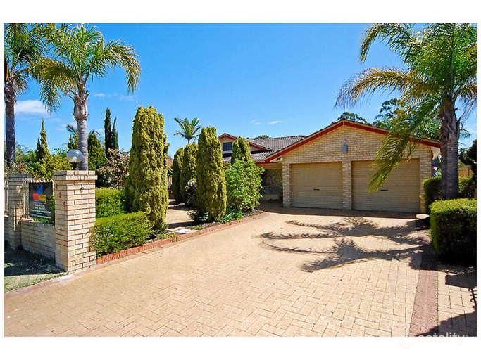 239 Summerlakes Pde, Ballajura, WA 6066