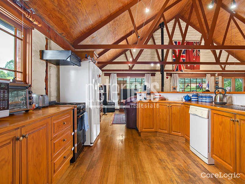 15 Swan Point Esp, Swan Point, TAS 7275