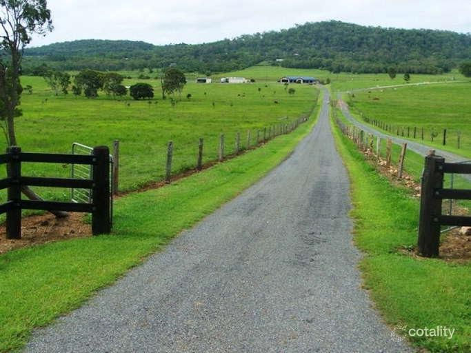 702 Adelaide Park Rd, Adelaide Park, QLD 4703