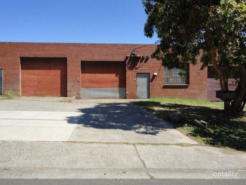 2/2 Amay Cres, Ferntree Gully, VIC 3156