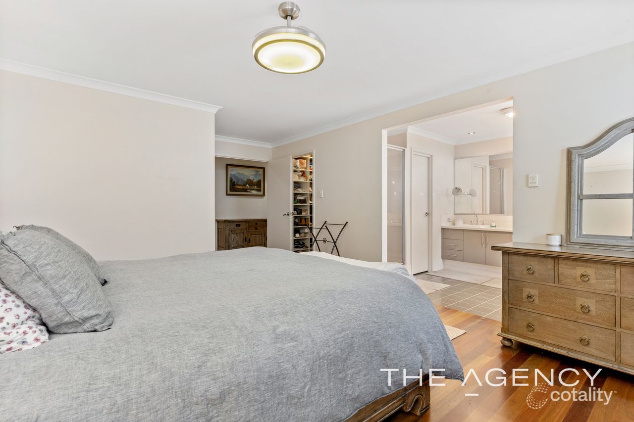 67 Mckimmie Rd, Palmyra, WA 6157