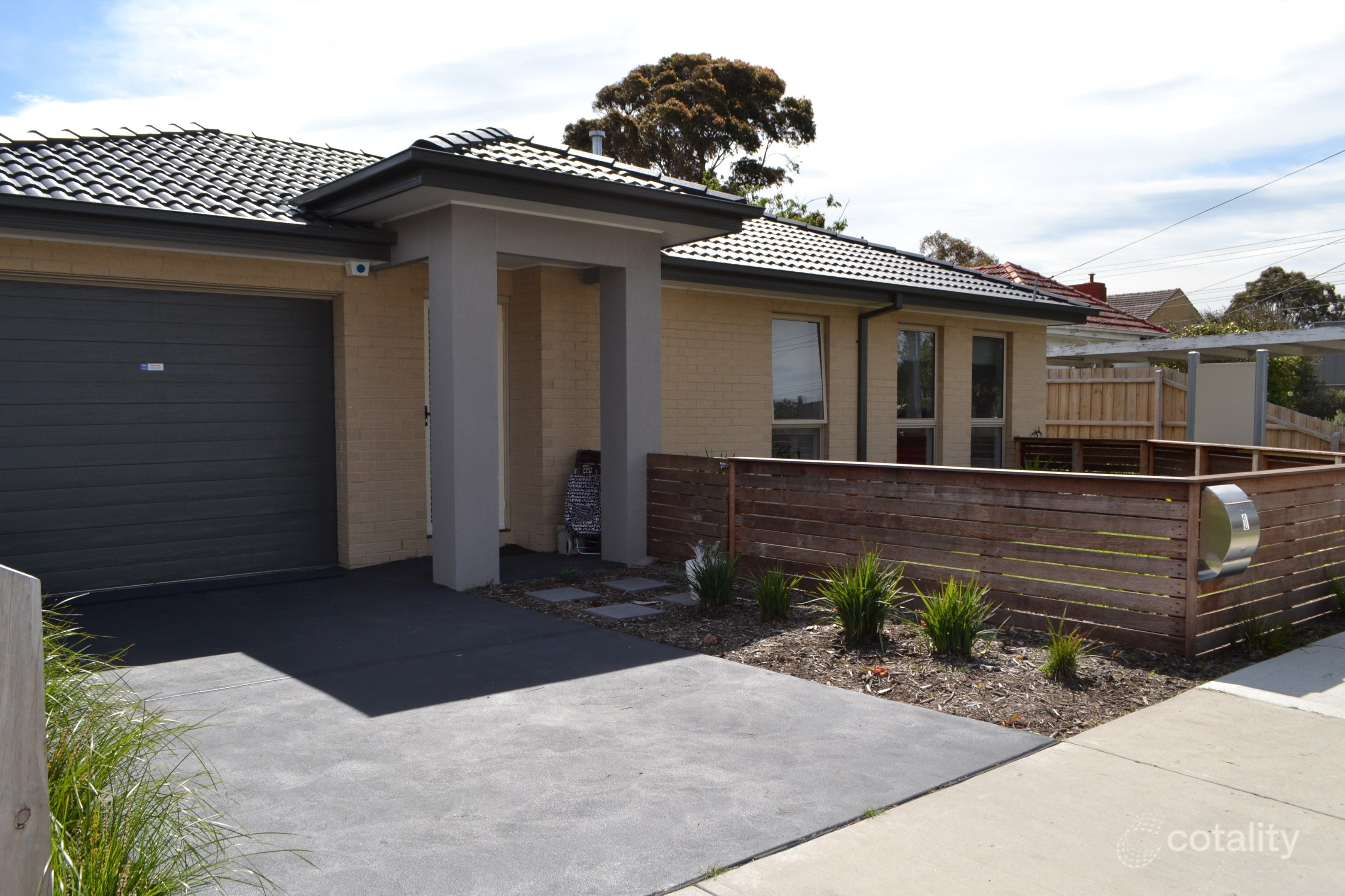 1/13 Raymond Ave, Frankston, VIC 3199