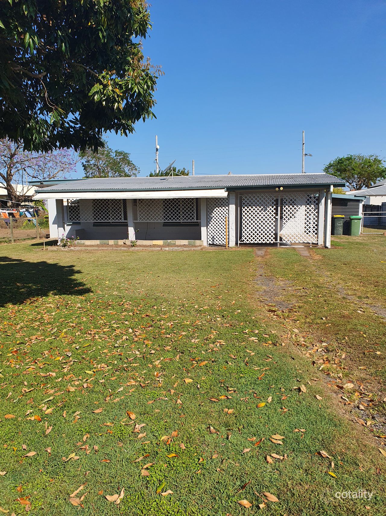 28 Cameron St, Ayr, QLD 4807