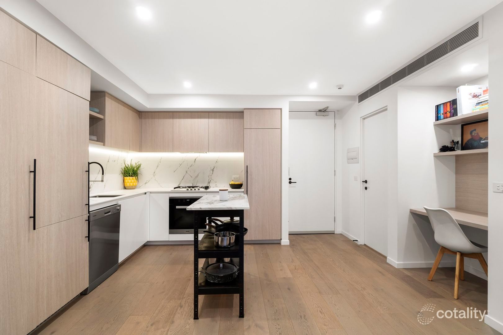 203/111 Nott St, Port Melbourne, VIC 3207