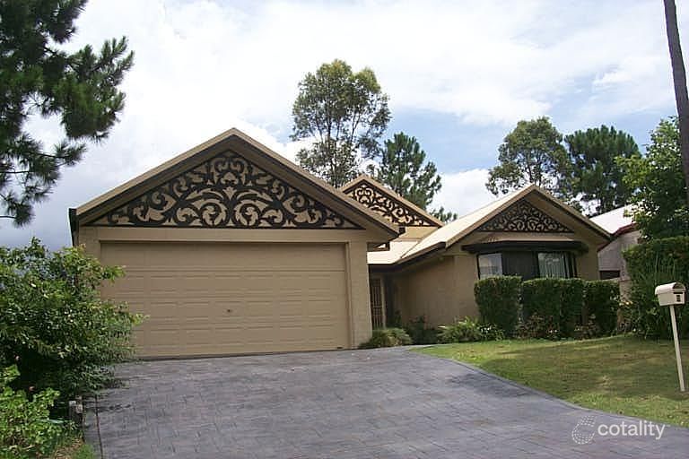 8 Weyba Cl, Forest Lake, QLD 4078