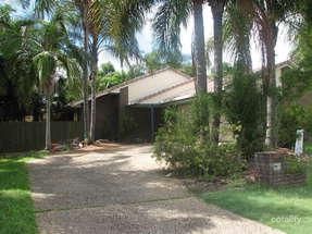 2 Woodlands Cres, Buderim, QLD 4556