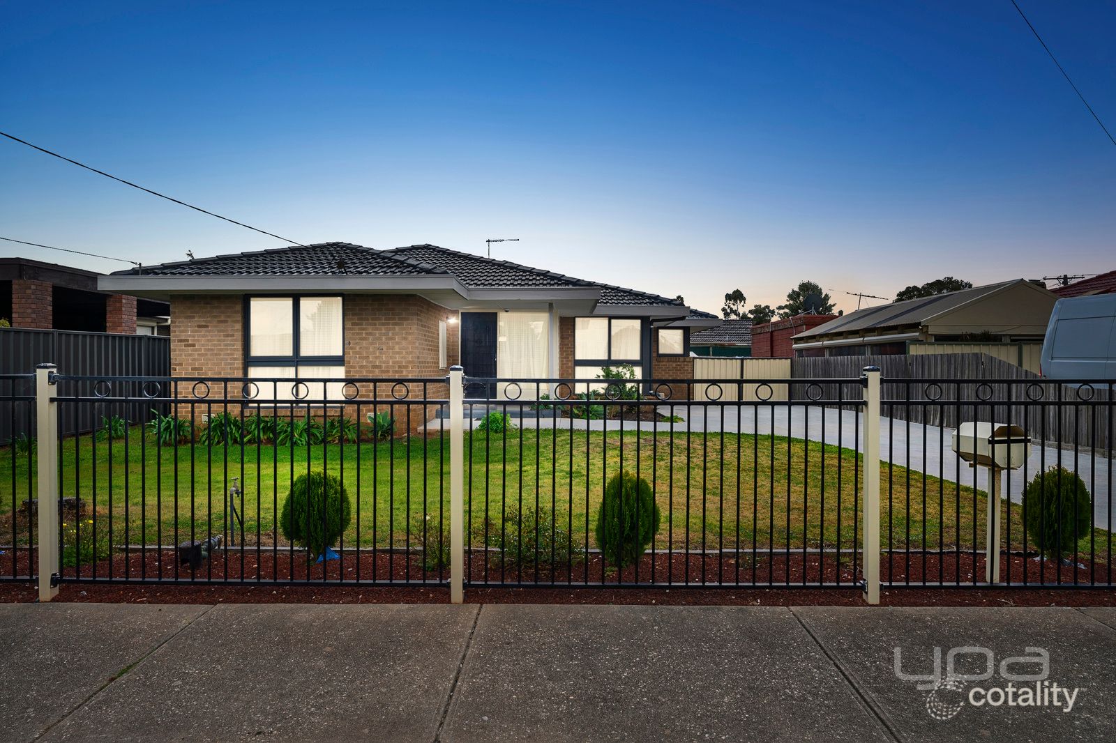11 Perry Cl, Melton, VIC 3337