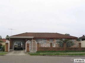 10 Caddo Cl, Greenfield Park, NSW 2176