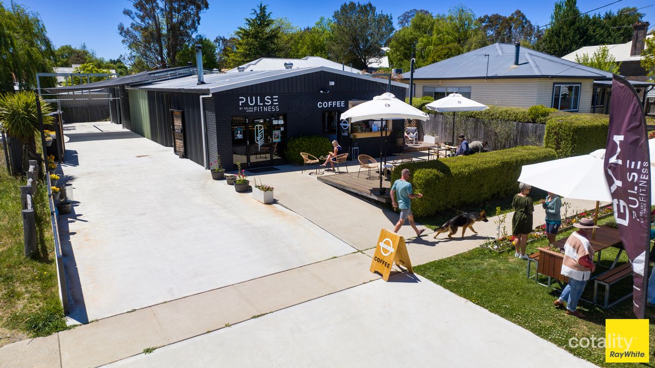 31 Hill St, Uralla, NSW 2358