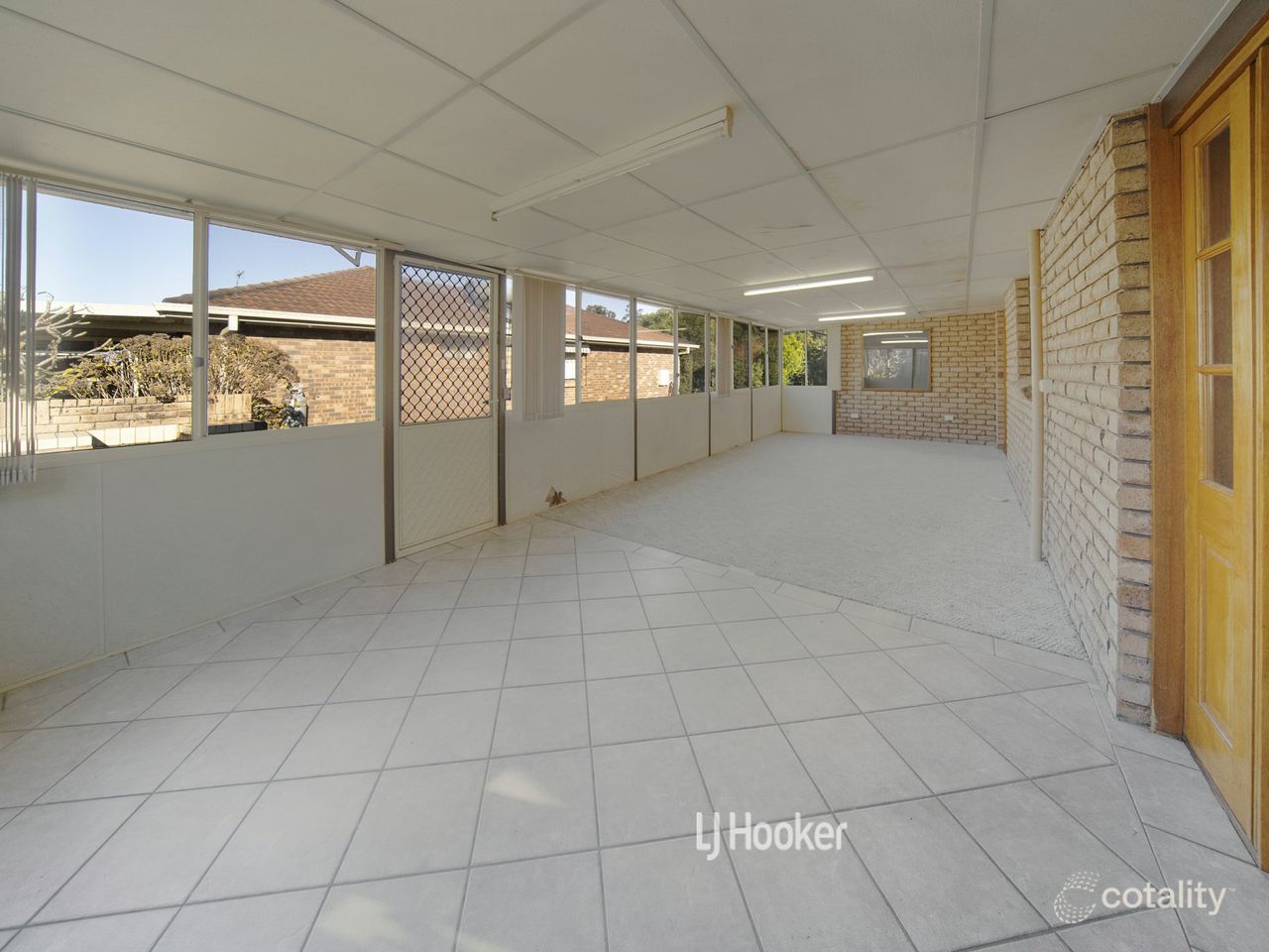 8 Waddell St, Huskisson, NSW 2540