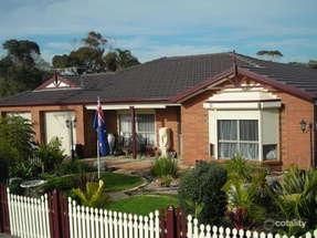17 Martin Cres, Aldinga Beach, SA 5173