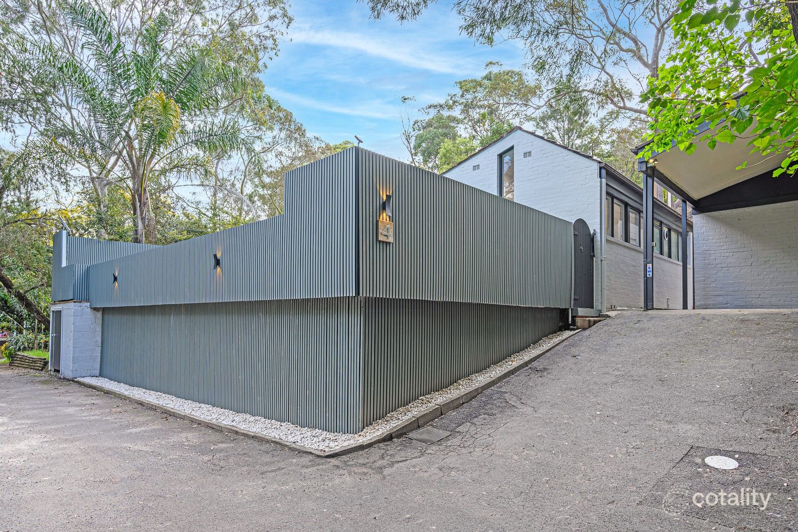 4 The Comenarra Parkway, West Pymble, NSW 2073