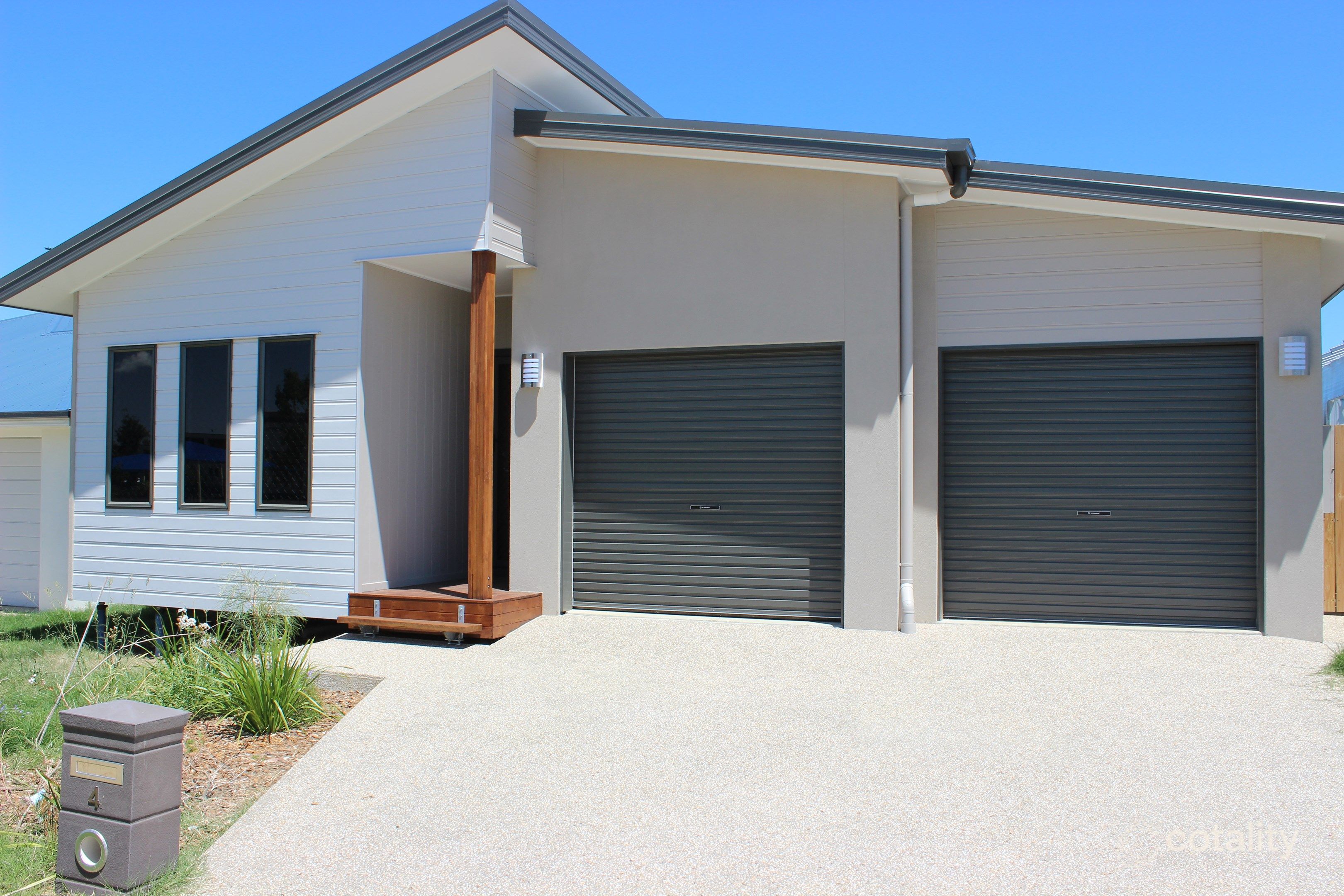 4 Lomandra Ave, Roma, QLD 4455