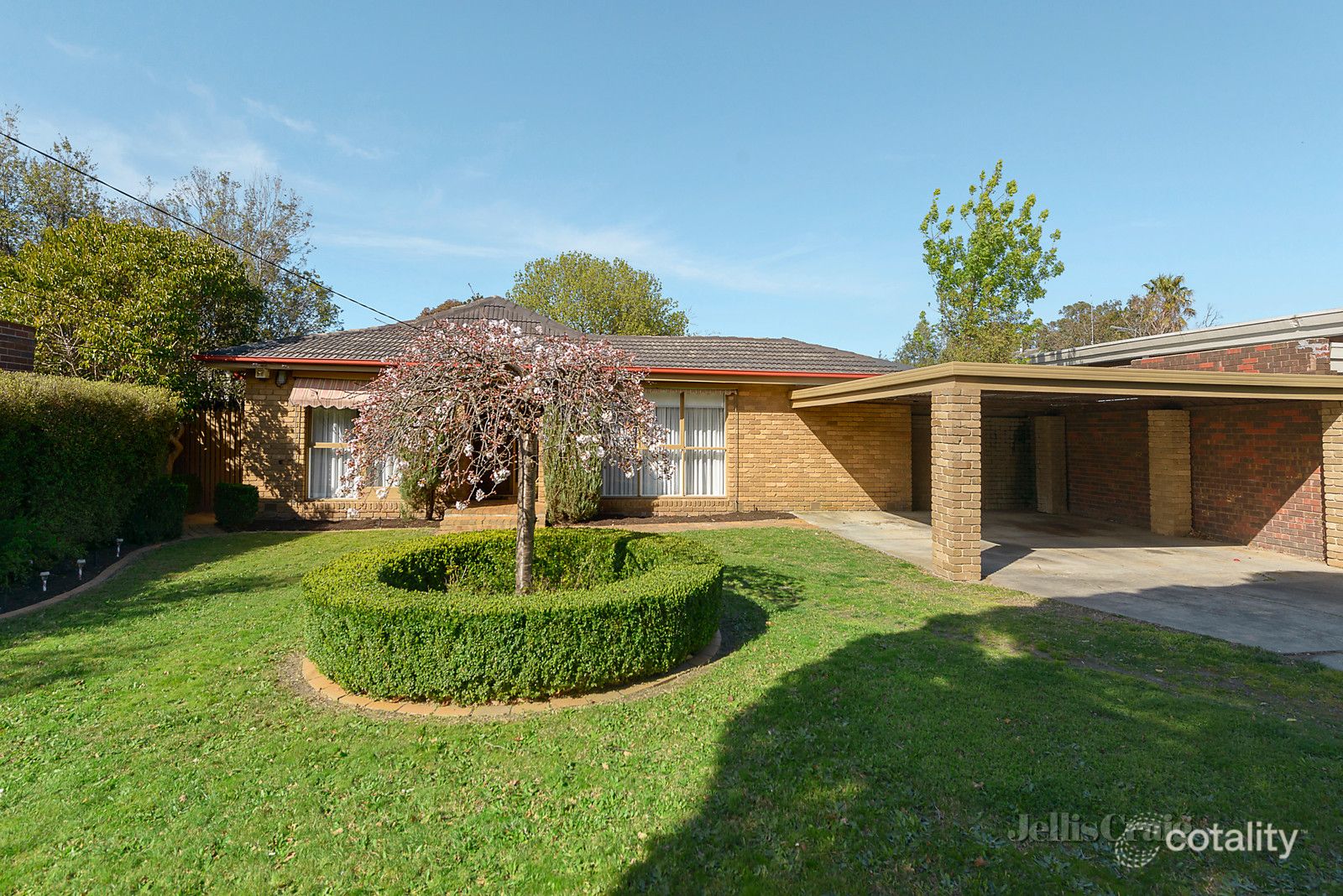 12 Aldrin Dr, Mount Waverley, VIC 3149