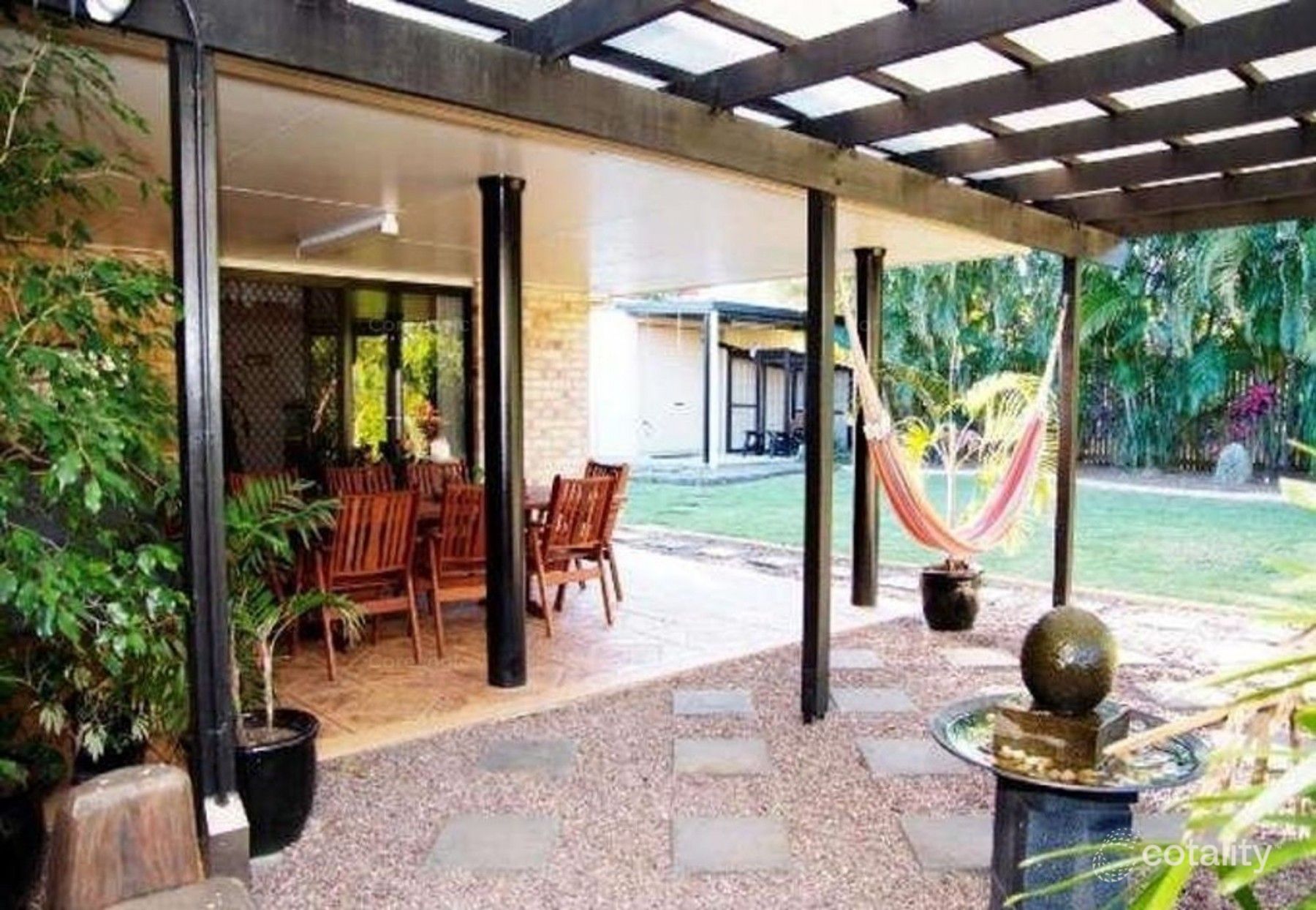 10 Vassallo Dr, Glenella, QLD 4740