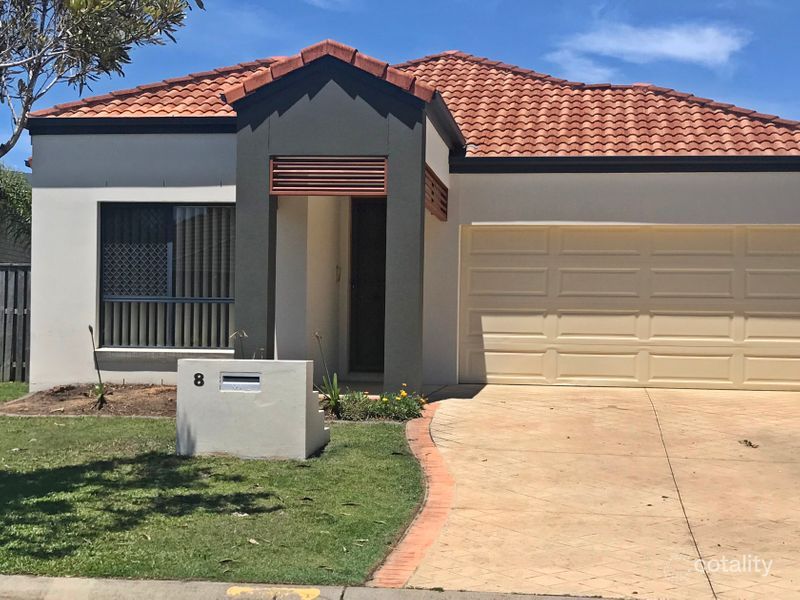 8 Morea Ct, Varsity Lakes, QLD 4227