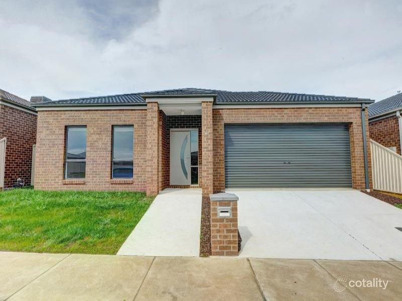 47 Chifley Dr, Delacombe, VIC 3356
