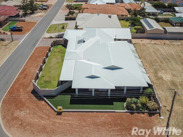 119 Glendinning Rd, Tarcoola Beach, WA 6530