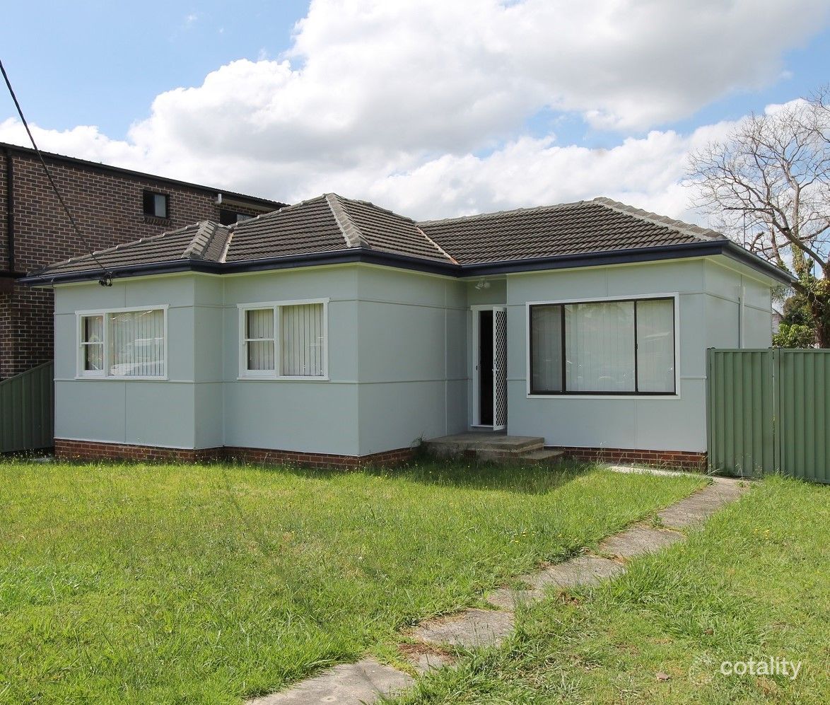 71 Desmond St, Merrylands West, NSW 2160