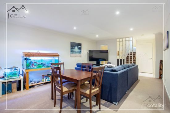 28/1 Belongil St, Pacific Pines, QLD 4211