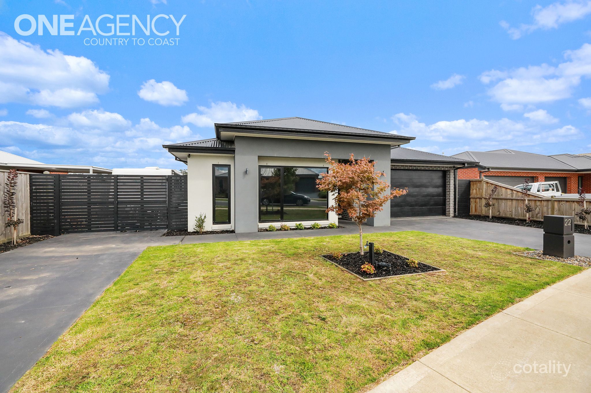 22 Bentley St, Warragul, VIC 3820