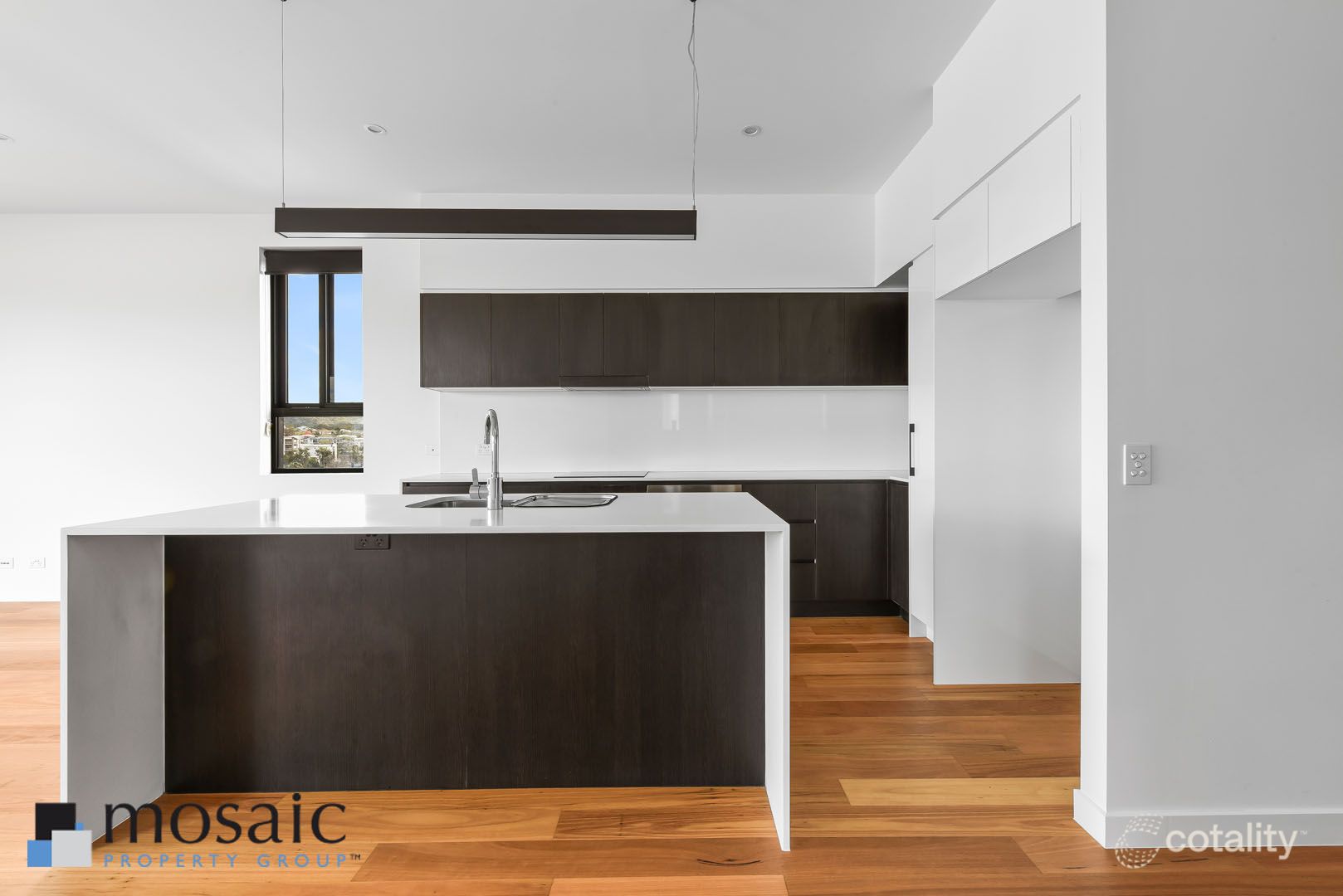 601/121 Clarence Rd, Indooroopilly, QLD 4068