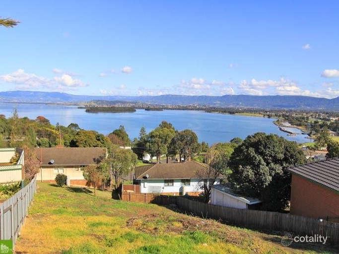 45 Hassan St, Lake Heights, NSW 2502