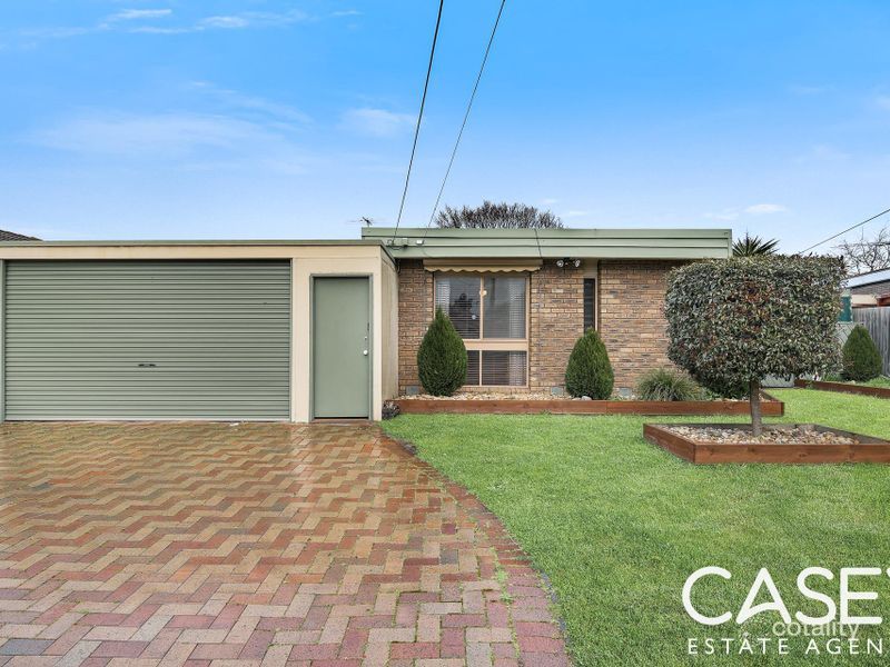 28 Normanby St, Cranbourne, VIC 3977