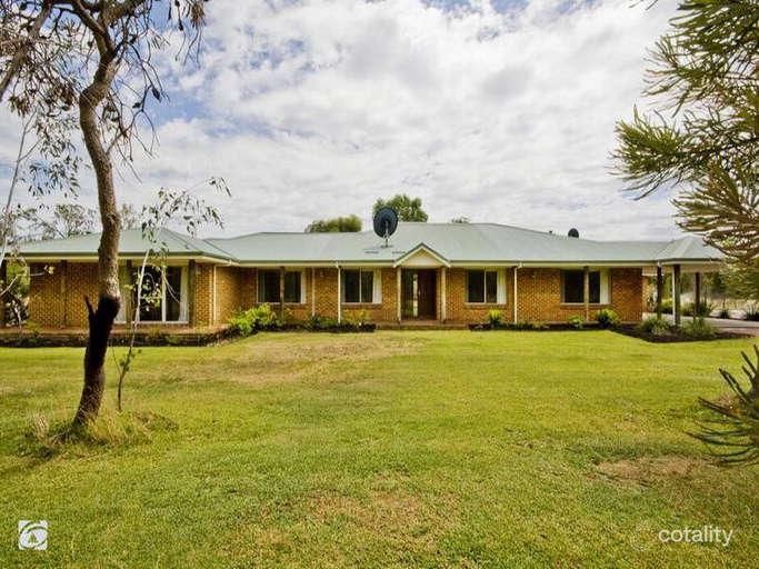 142 Craddon Rd, Oakford, WA 6121