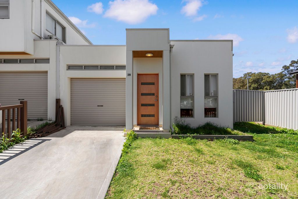 29 Bowaga Cct, Villawood, NSW 2163