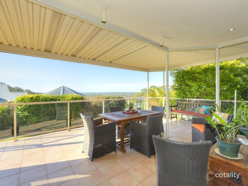 3 Ensign St, Carindale, QLD 4152