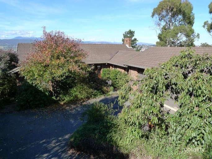 22 Floreat Cres, Trevallyn, TAS 7250