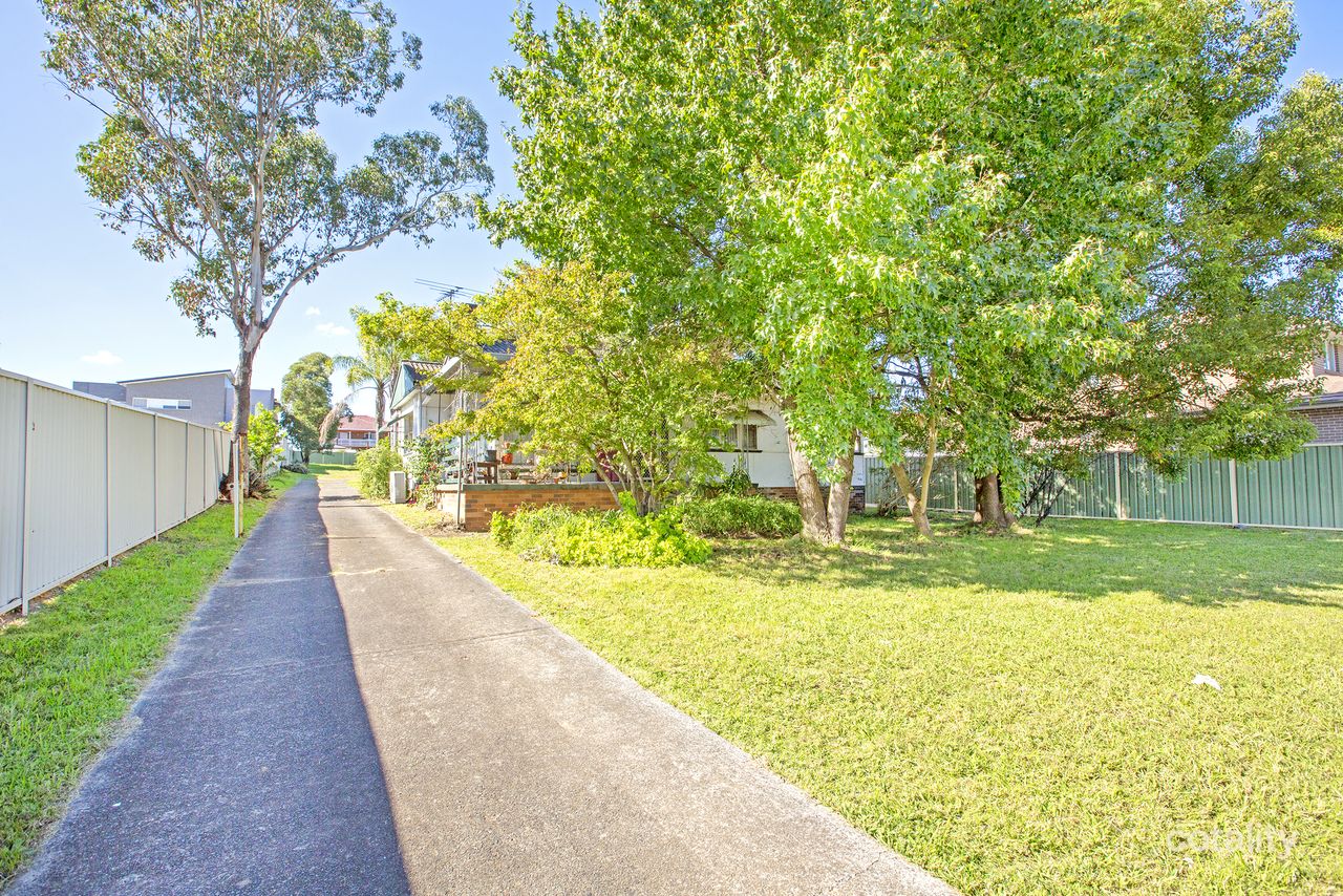 331 Elizabeth Dr, Mount Pritchard, NSW 2170