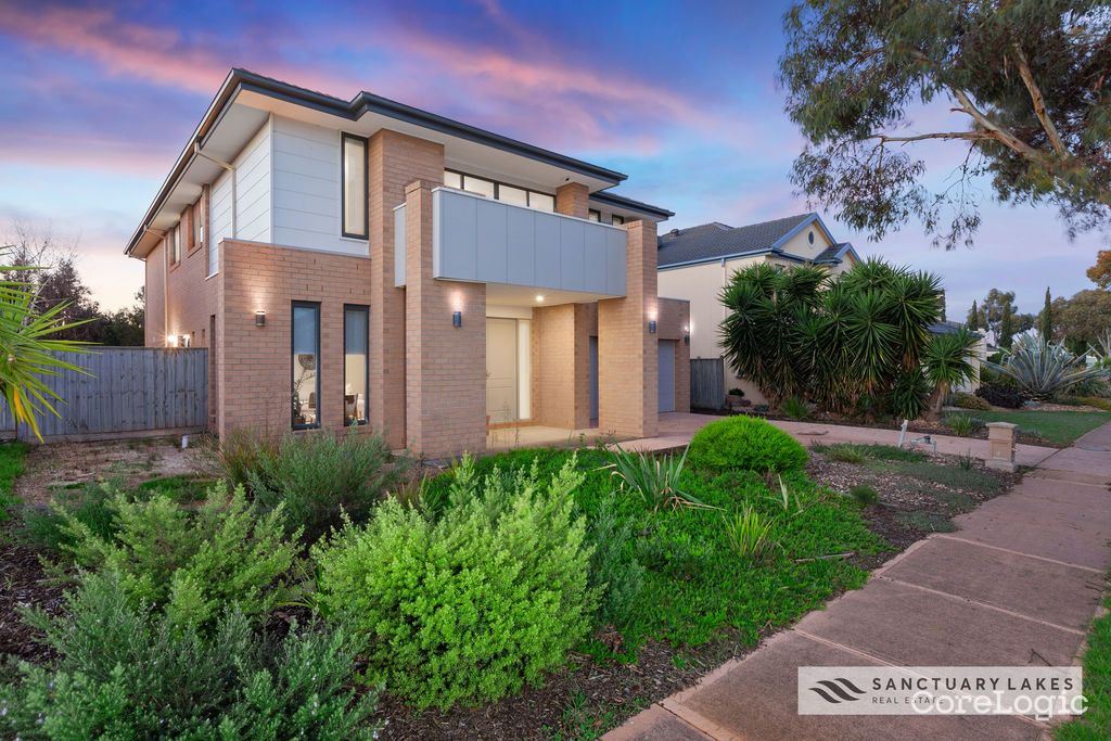 33 South Shore Ave, Point Cook, VIC 3030