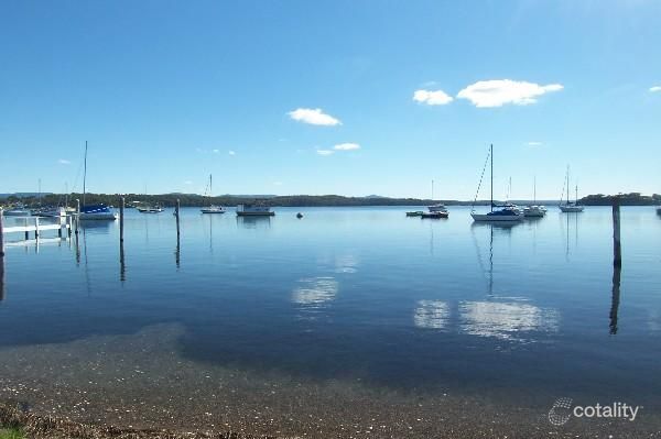 1 Krambruk Rd, Valentine, NSW 2280