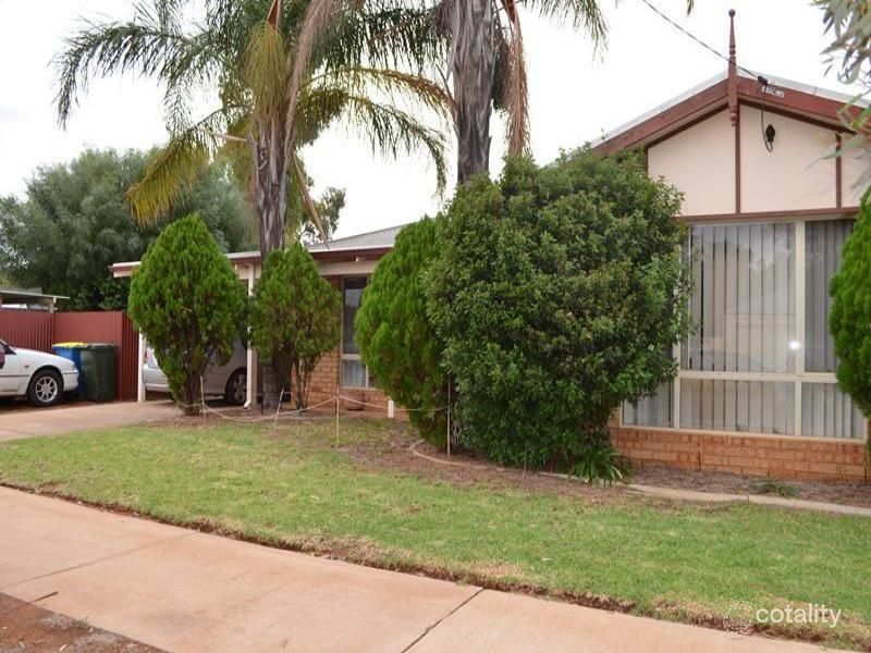 83 Keenan St, Hannans, WA 6430