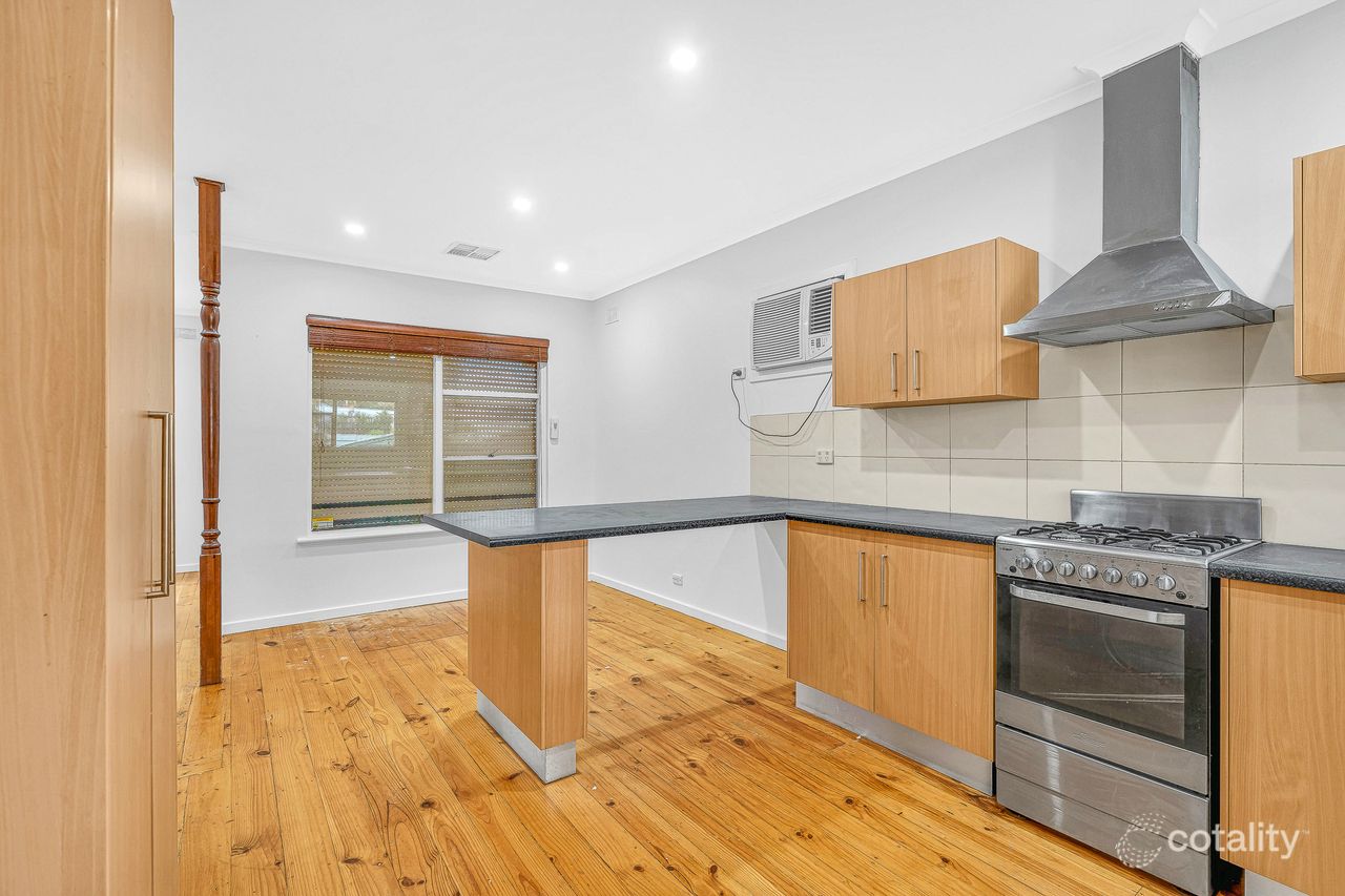 11 Carolan Cres, Valley View, SA 5093