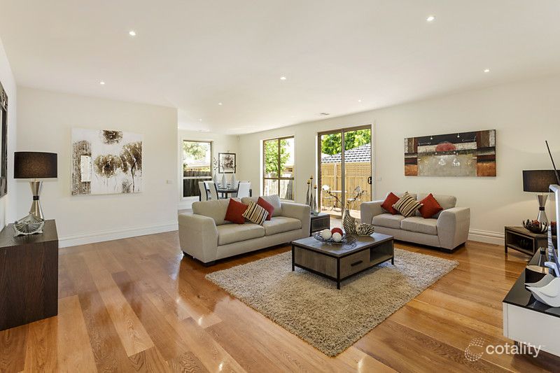 2/15 Tyrrell Ave, Blackburn, VIC 3130