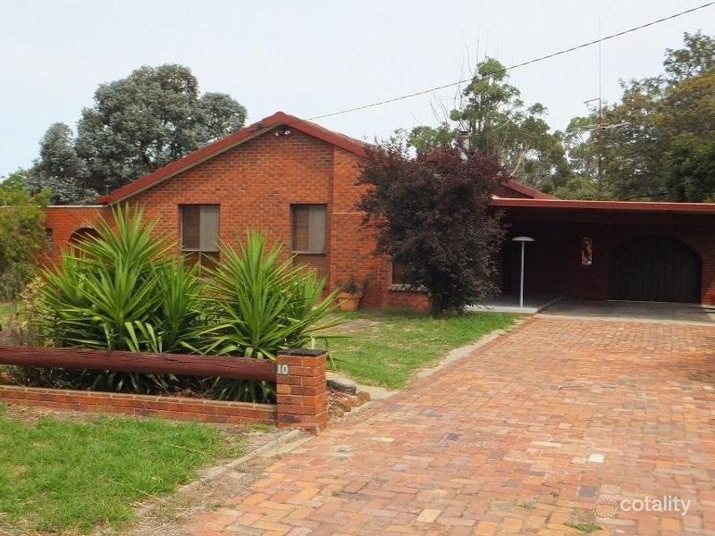 10 Grant St, Goornong, VIC 3557