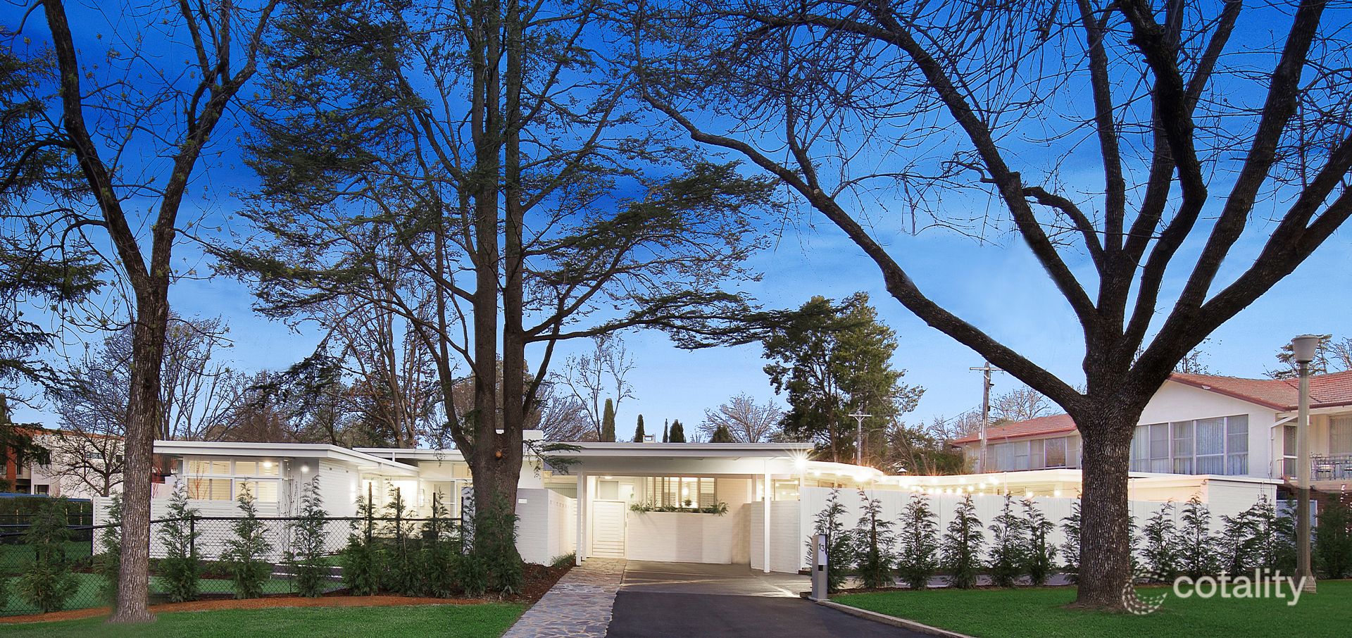 13 Canterbury Cres, Deakin, ACT 2600